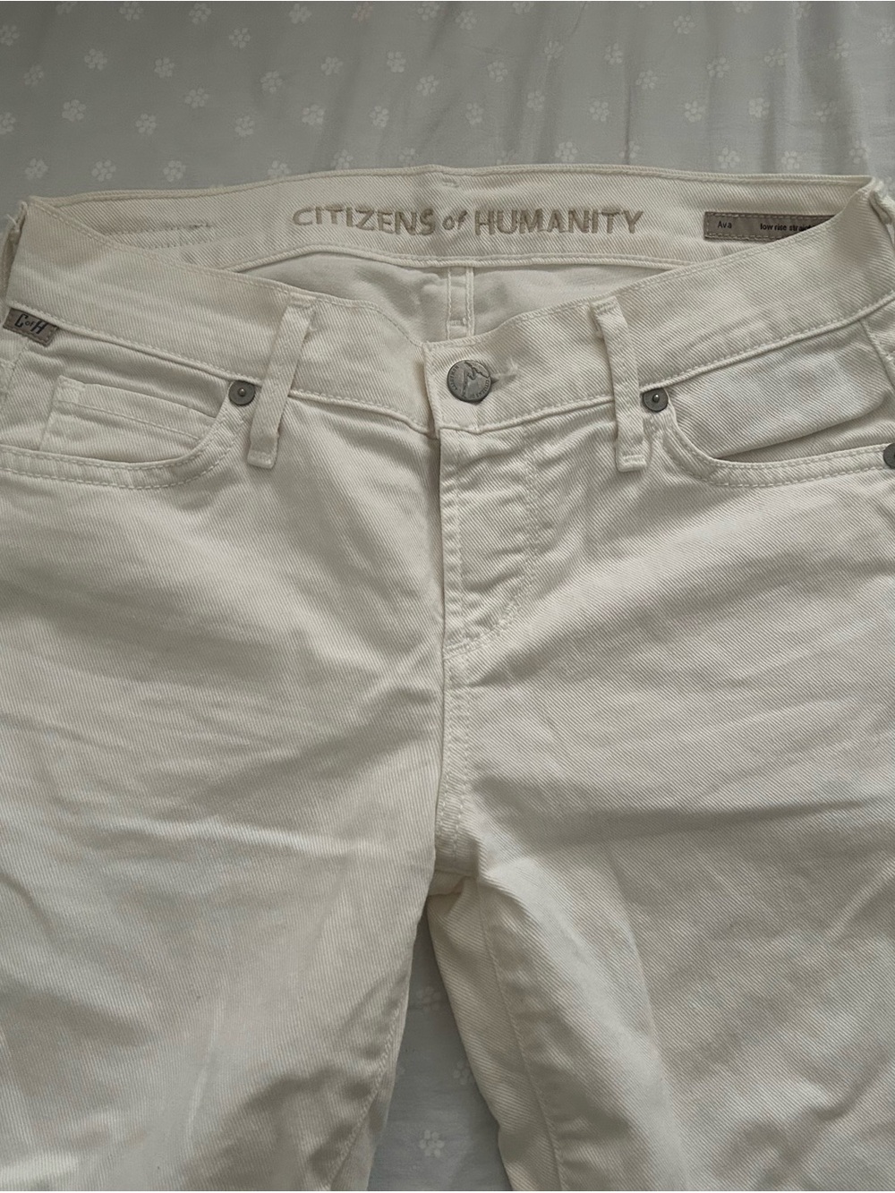 Citizens Of Humanity Women’s Cream Slim Jeans